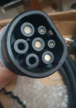 Cargador EV 16A con adaptadores