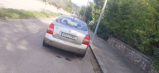 Nissan Primera 2002