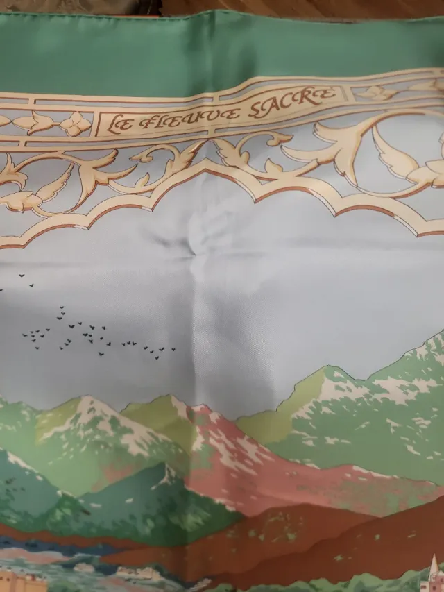 Pañuelo Hermès Le Fleuve Sacré