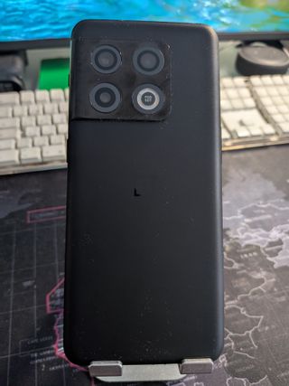 OnePlus 10 Pro 5G + 3 fundas