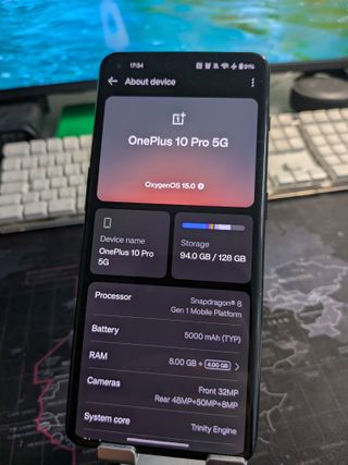 OnePlus 10 Pro 5G + 3 fundas