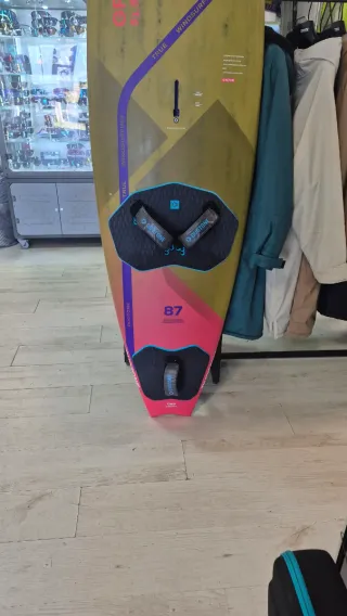 Tabla windsurf Duotone Grip 87L