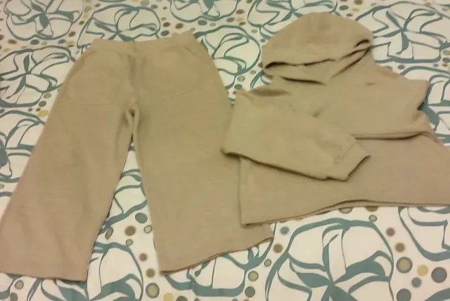 Lote chaleco y traje niña T 5-6 años