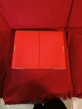 Pizarra infantil con letras magnéticas