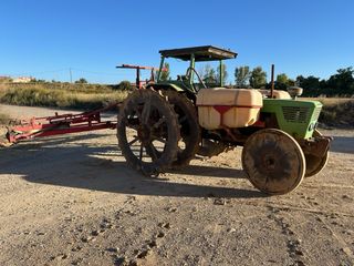 Tractor Deutz con equipo arrocero