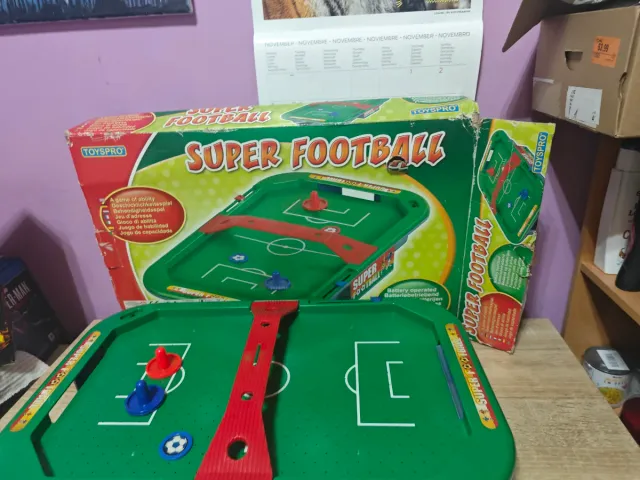 Juego de futbolin de aire 6 euros 51 X 32 X 8