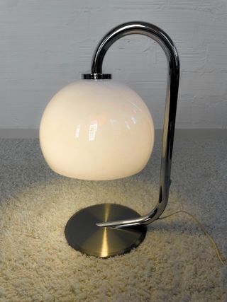 LAMPADA DA TAVOLO. SCUOLA DI ARCHITETTURA BCN. Anni '60