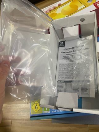 Nintendo Switch Lite Amarillo