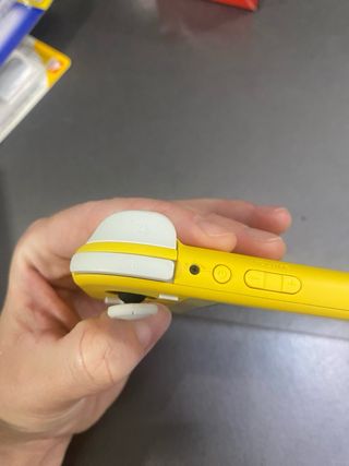 Nintendo Switch Lite Amarillo