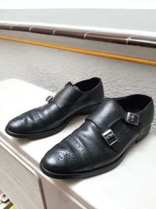 Zapatos de piel negros para hombre