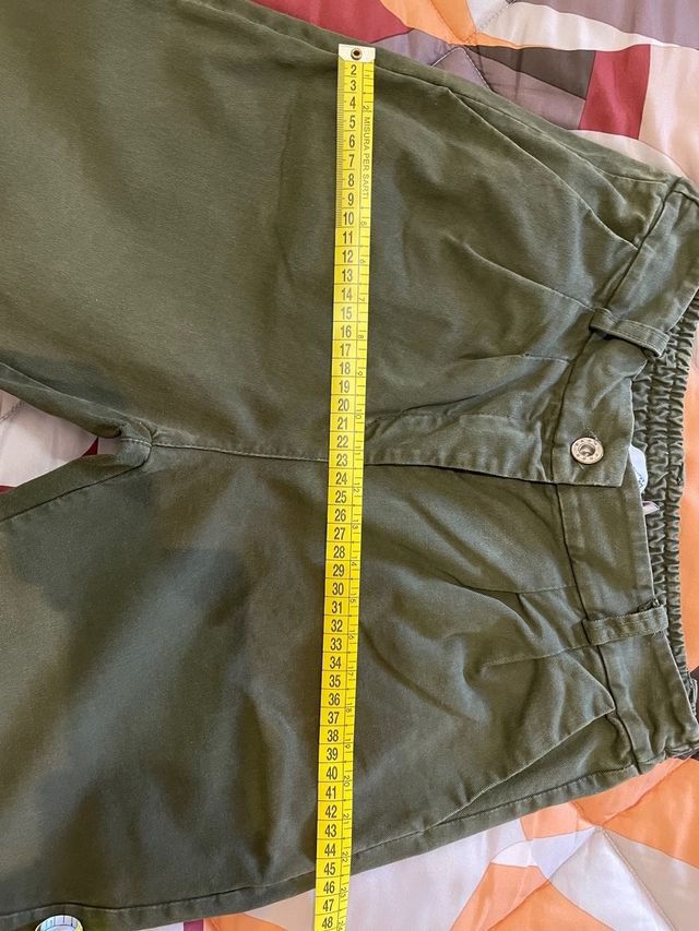 Pantaloni invernali verdi (misure nelle immagini)