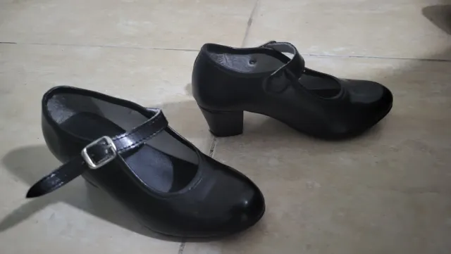 Zapatos de tacón negros para niña talla 29 baile