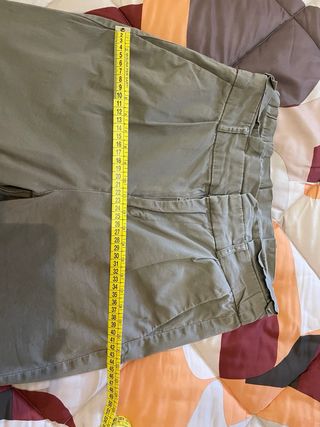 Pantaloni beige in tessuto (misure nelle foto)