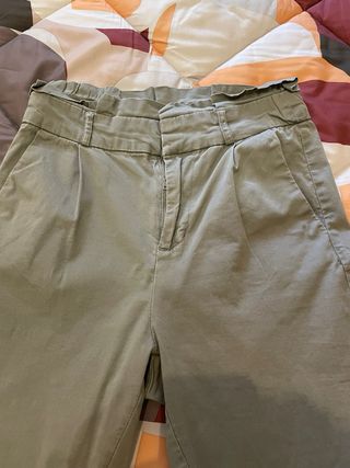 Pantaloni beige in tessuto (misure nelle foto)