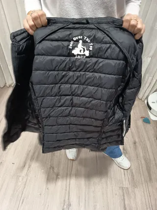 Plumífero Jott negro talla S