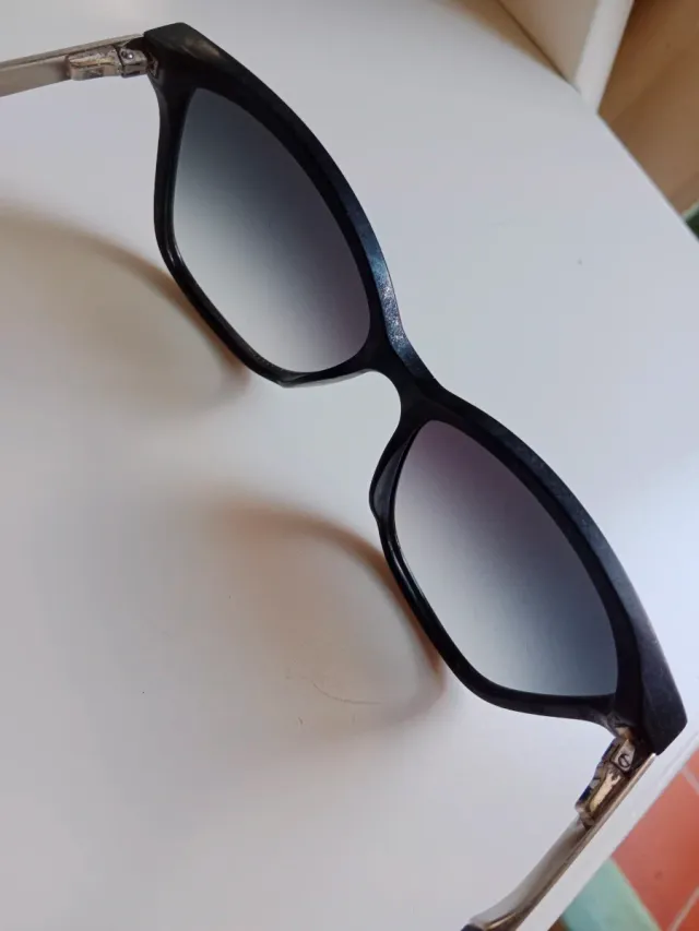 Gafas de sol Carolina Herrera negras