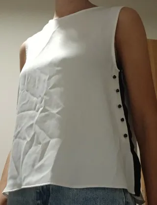 Blusa Zara Blanca y Negra