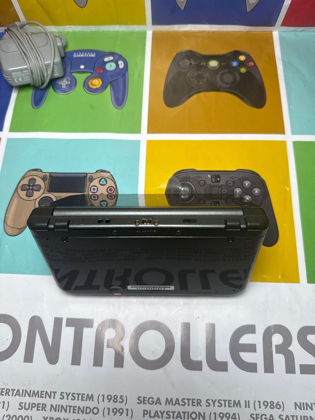 new Nintendo 3DS XL Negra Mate + Tetris