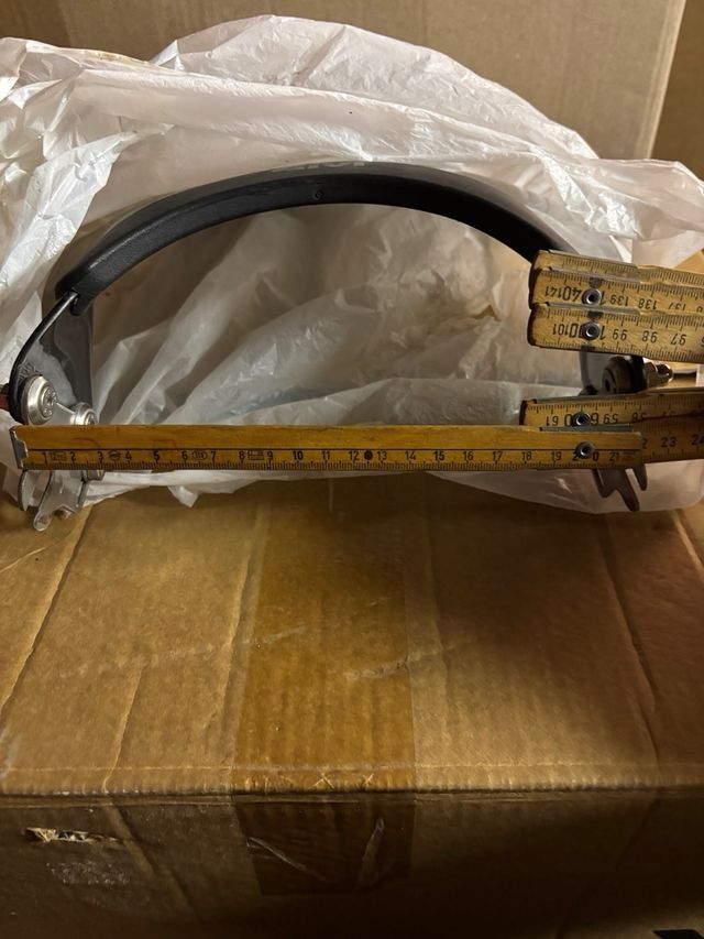 Cupolino GIVI per moto Naked 