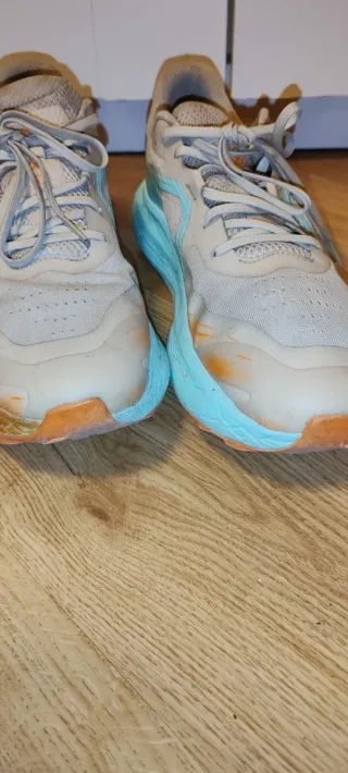 Zapatillas Salomon Beige y Naranja