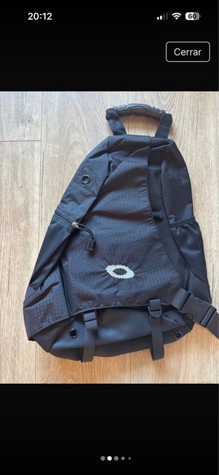 Mochila Oakley Vintage Negra