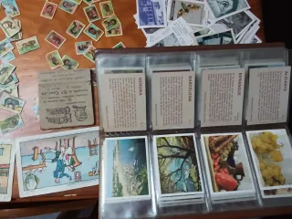 Lote cromos, estampas, carteles pequeños