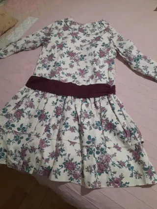 Vestido niña floral manga larga
Talla 12/13 años