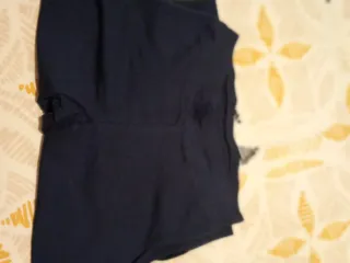 Leggins deportivas azul fuerte.