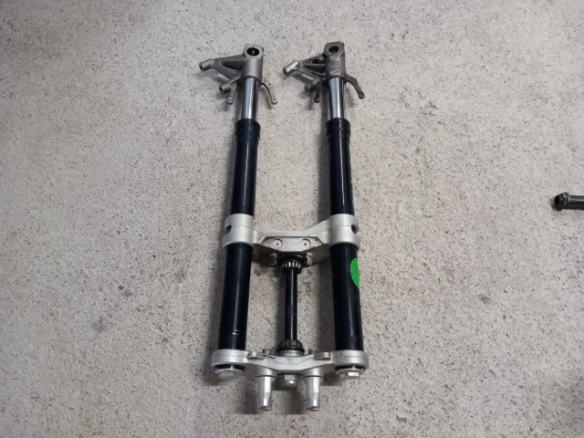 Horquillas Aprilia Shiver 750