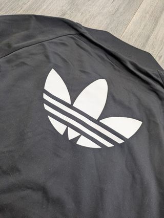 Felpa Adidas vintage con zip nera