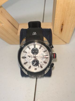 Reloj Festina Cronógrafo Plata y Negro