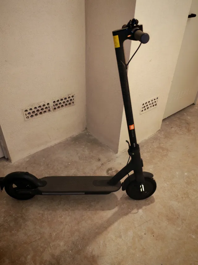 Patinete Eléctrico Negro