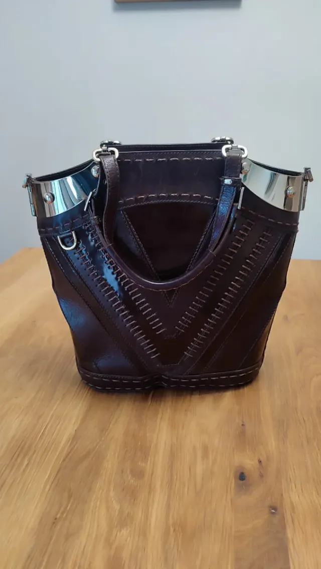 Bolso Versace Edición Especial Marrón y Dorado