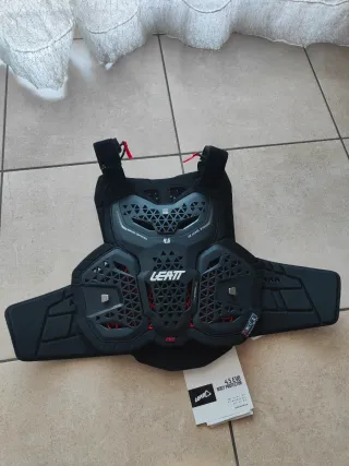 Pettorina Leatt 4.5 EVO Nera M