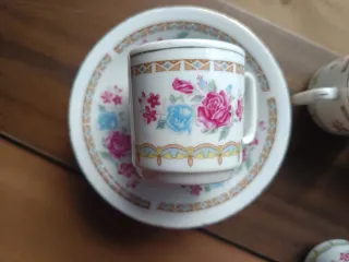 Juego de café de porcelana