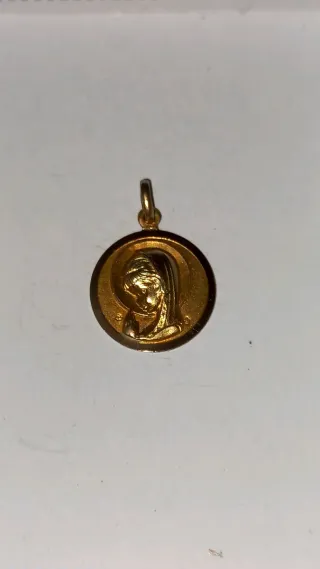 Medalla Virgen Niña Oro 18k