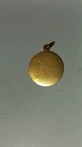 Medalla Virgen Niña Oro 18k