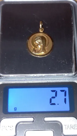 Medalla Virgen Niña Oro 18k