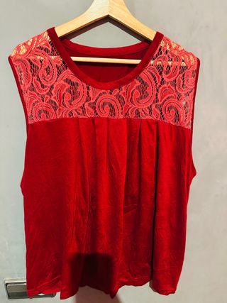 top sin mangas roja encaje XL