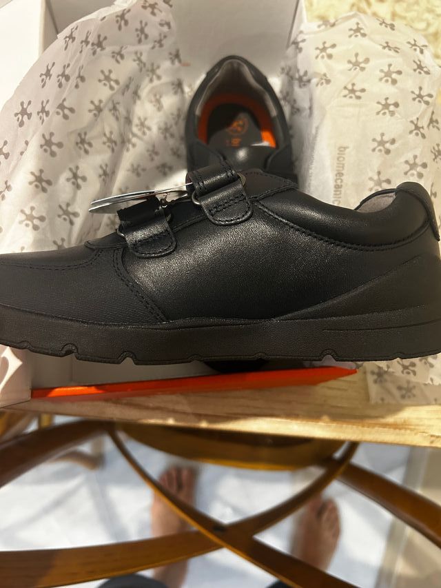 Zapatos Biomecanics Azules talla 34