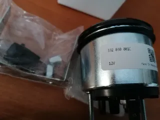 Reloj voltímetro VDO 12V 52mm nuevo