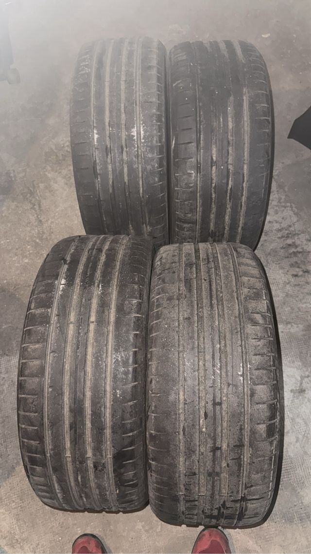 4 cubiertas 225/45/17