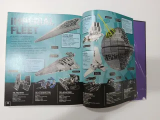 Libro LEGO Star Wars: The Dark Side con Minifigura