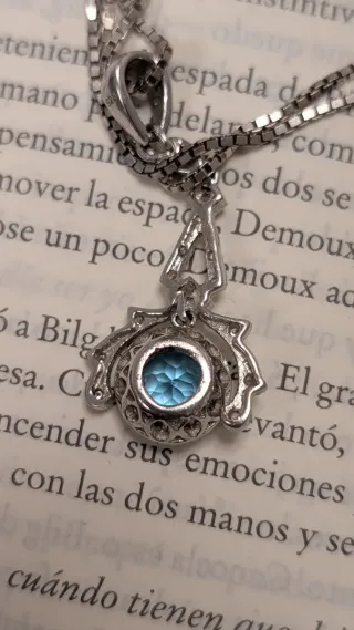 Collar Art Deco con aguamarina