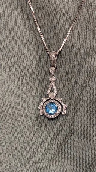 Collar Art Deco con aguamarina