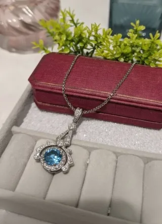 Collar Art Deco con aguamarina