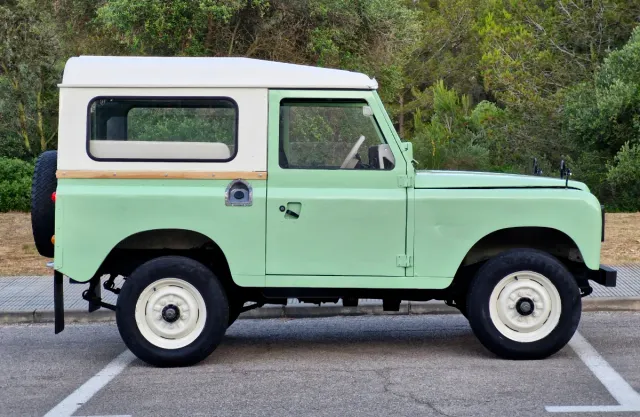 Alquiler Land Rover coche clásico