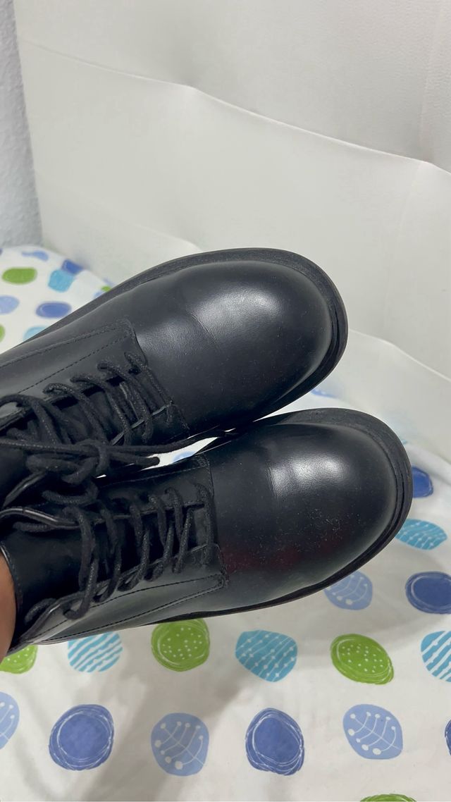 Botas niño talla 37