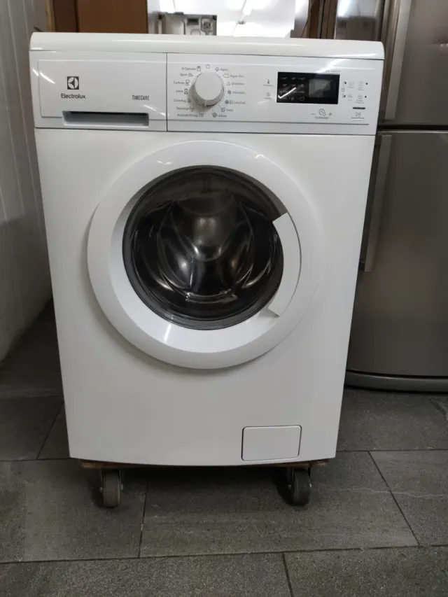 Lavadora Electrolux 8kg 1200rpm A+++ con garantia 
