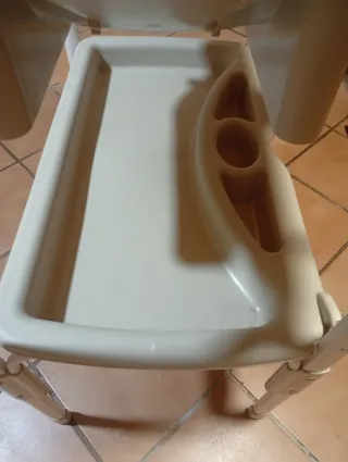 BAÑERA,CAMBIADOR (Jané)CON BANDEJA PARA ACCESORIOS